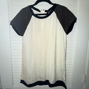 Sanctuary Knit Sleeve Contrast Top – Size S